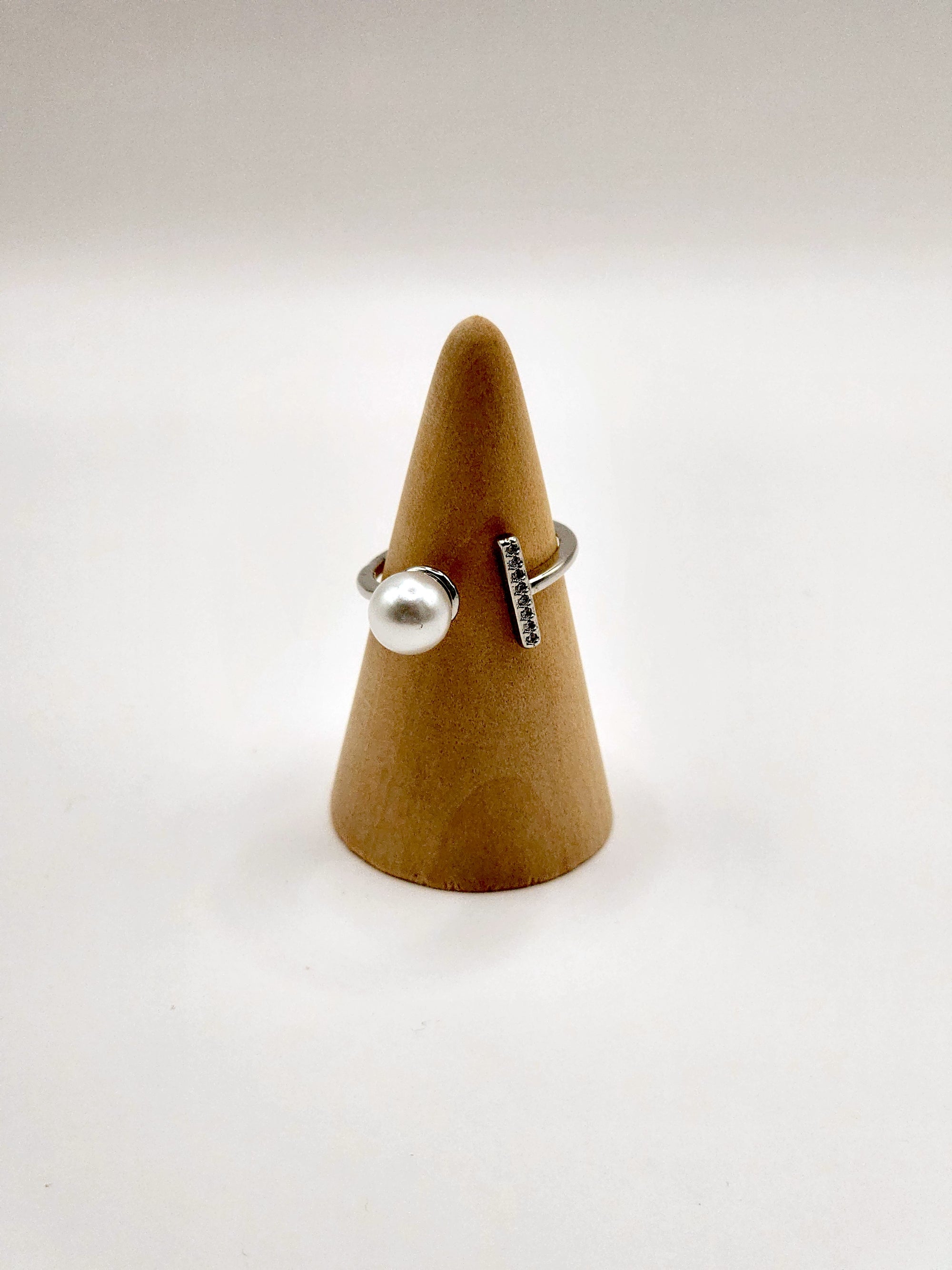 Adjustable Pearl Ring
