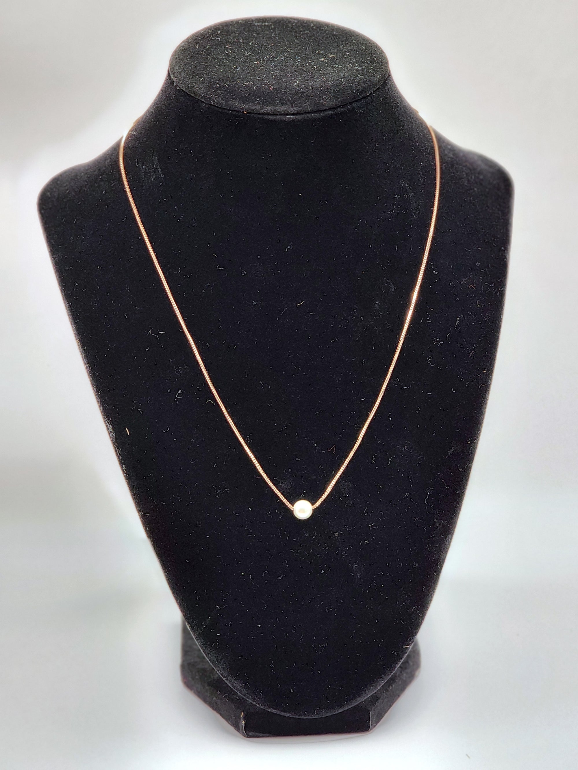 Single Pearl Necklace