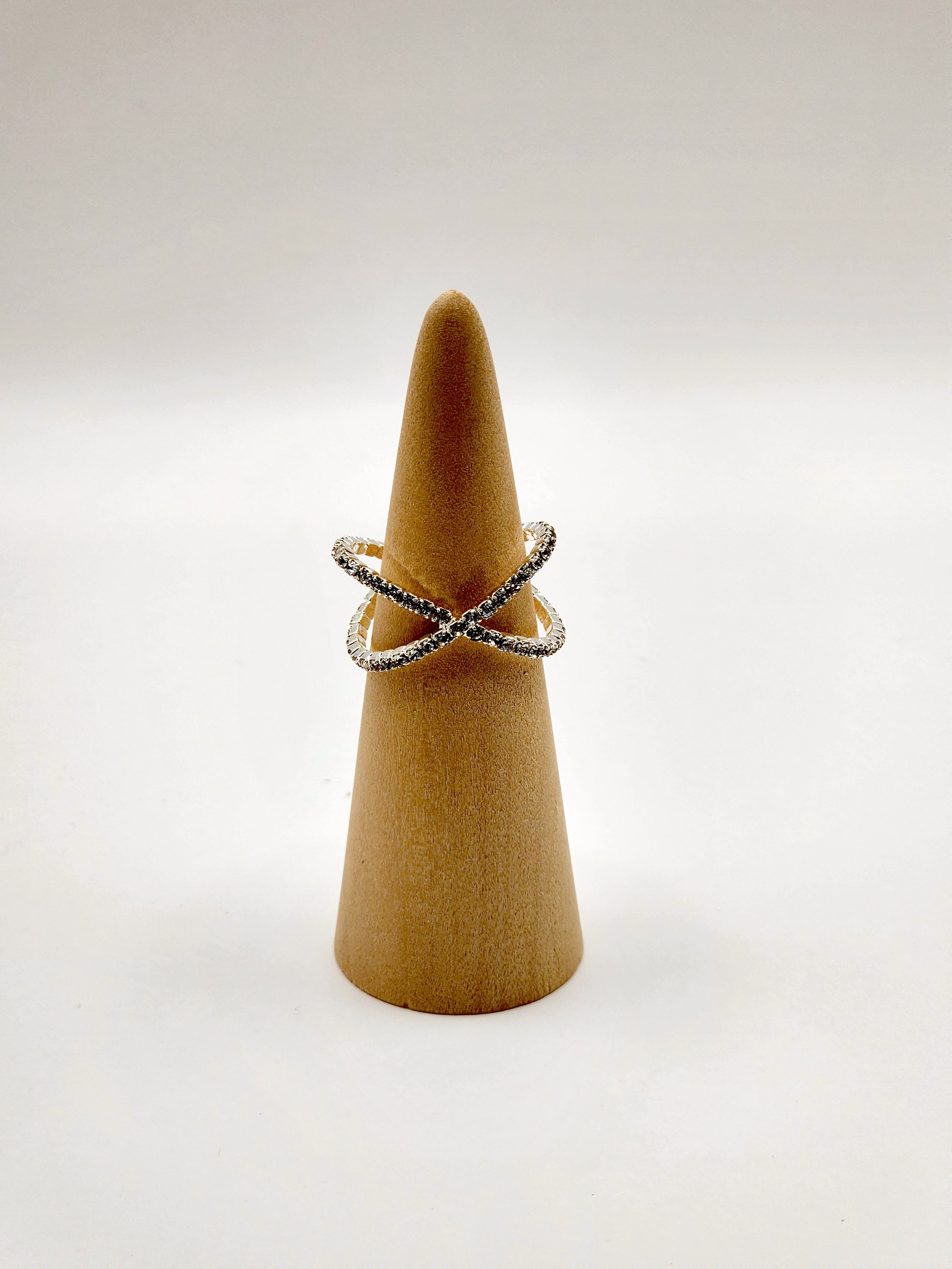 Adjustable Swirl Ring